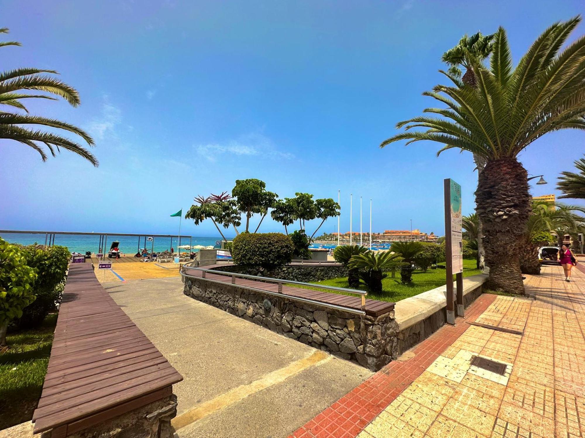 Playa Lux Los Cristianos Los Cristianos  Bagian luar foto